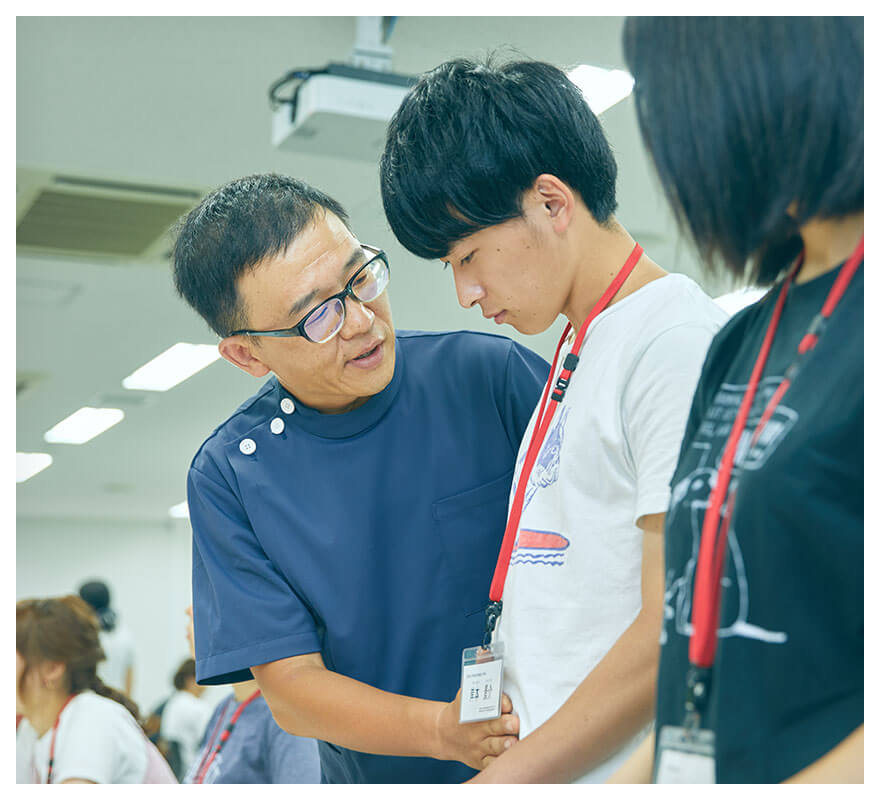 チーム医療を学ぶセッション風景