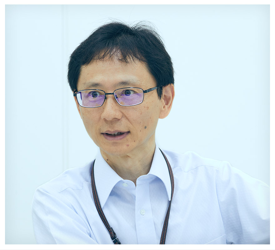 情報システム本部 本部室 マネージャー 衛藤弘樹 氏